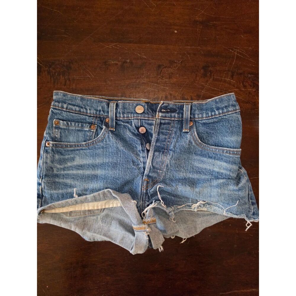 Levi's 501 short short cutoffs size 26